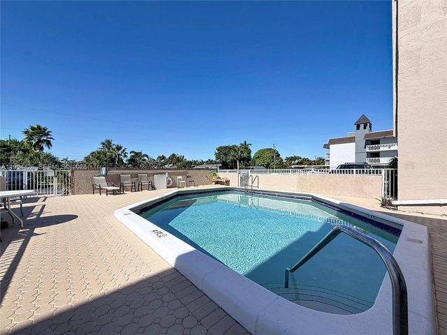 1100 SE 4th Ave 31, Deerfield Beach, FL 33441