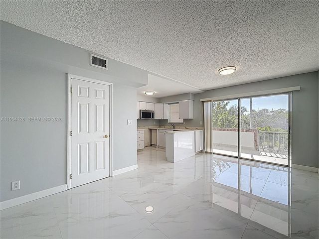 1100 SE 4th Ave 31, Deerfield Beach, FL 33441