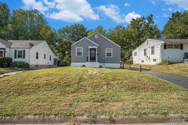 10222 Driver Avenue, St Louis, MO 63114