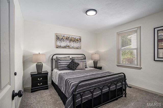 10222 Driver Avenue, St Louis, MO 63114