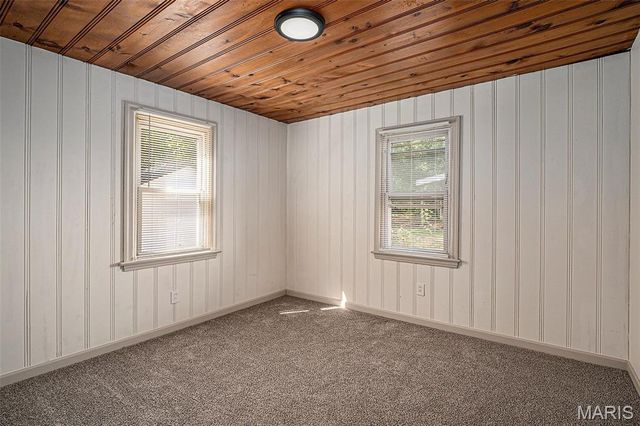 10222 Driver Avenue, St Louis, MO 63114