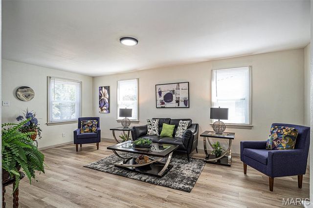 10222 Driver Avenue, St Louis, MO 63114
