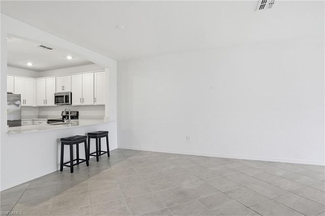 2215 Dragonfruit WAY, Naples, FL 34120