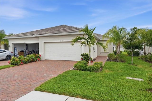 2215 Dragonfruit WAY, Naples, FL 34120