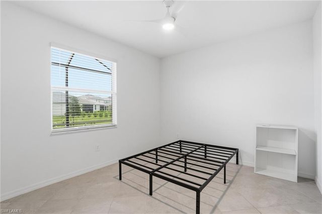 2215 Dragonfruit WAY, Naples, FL 34120