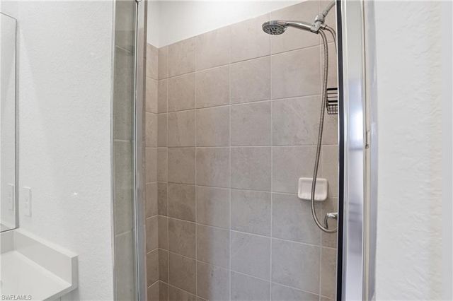2215 Dragonfruit WAY, Naples, FL 34120