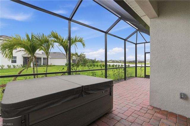 2215 Dragonfruit WAY, Naples, FL 34120