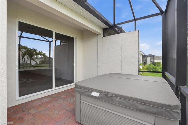 2215 Dragonfruit WAY, Naples, FL 34120