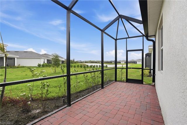 2215 Dragonfruit WAY, Naples, FL 34120