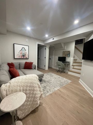 5 Garden Court FURNISHED, Boston, MA 02113