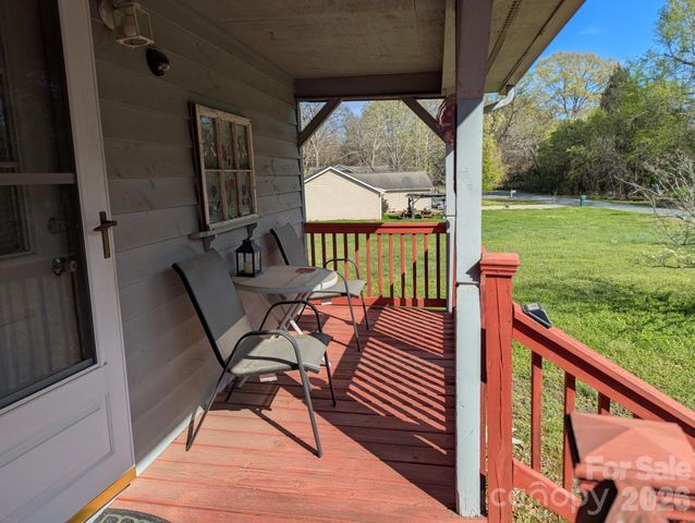 323 Lawing Street, Charlotte, NC 28214