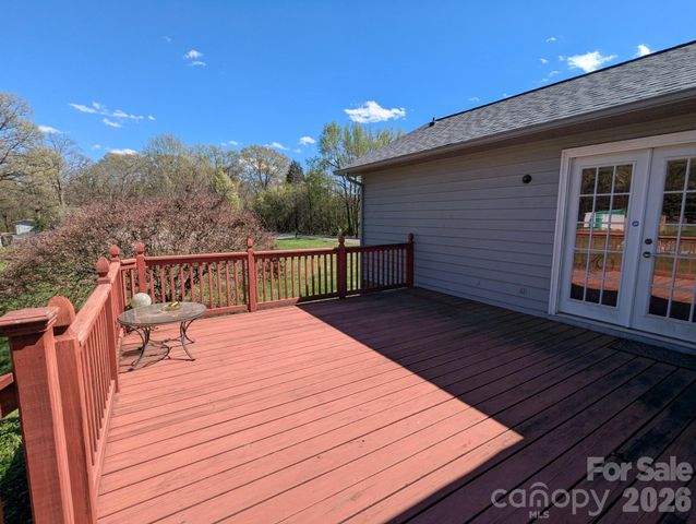 323 Lawing Street, Charlotte, NC 28214