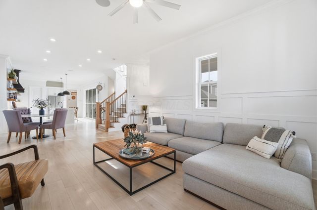 1915 Red Oak Street, Lewis Center, OH 43035