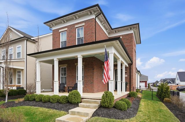 1915 Red Oak Street, Lewis Center, OH 43035