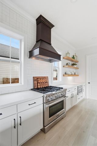 1915 Red Oak Street, Lewis Center, OH 43035