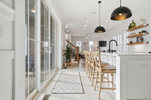 1915 Red Oak Street, Lewis Center, OH 43035