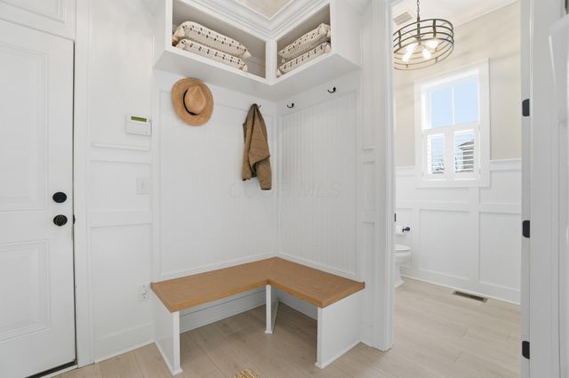 1915 Red Oak Street, Lewis Center, OH 43035