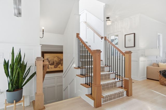 1915 Red Oak Street, Lewis Center, OH 43035