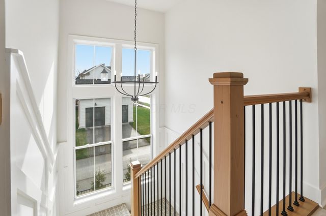 1915 Red Oak Street, Lewis Center, OH 43035