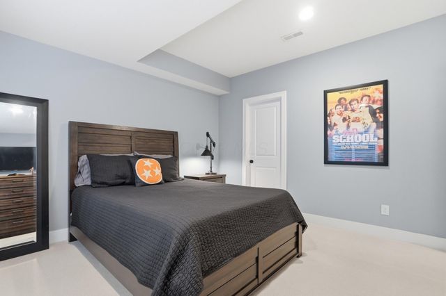 1915 Red Oak Street, Lewis Center, OH 43035