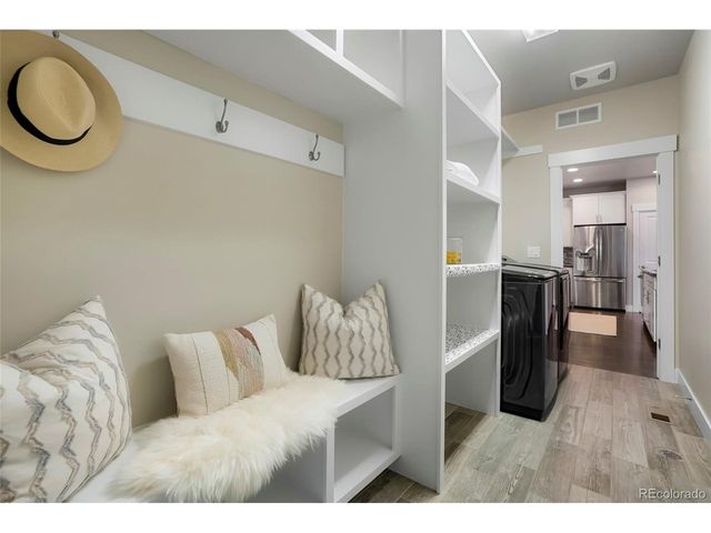 2868 Grand Lake Dr, Lafayette, CO 80026