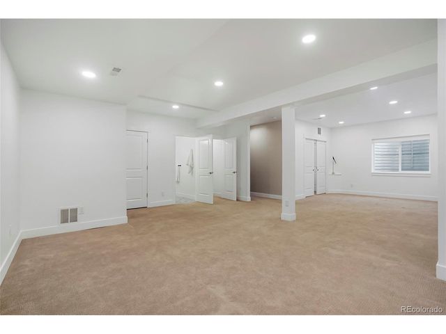 2868 Grand Lake Dr, Lafayette, CO 80026