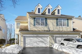 211 Warbler Dr, Wayne Twp., NJ 07470
