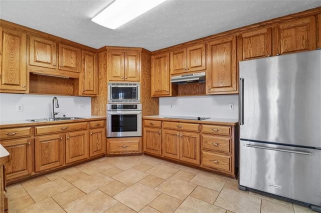 1828 Four Mile Church Road, Ball Ground, GA 30107