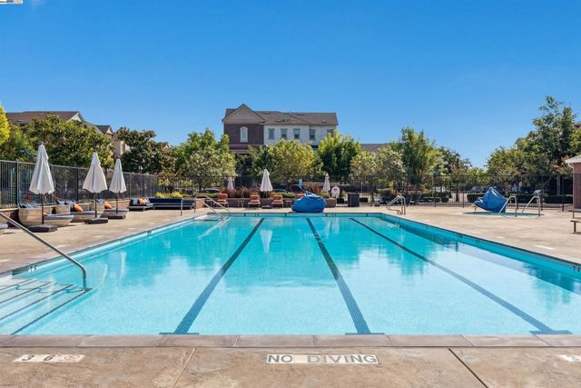 1360 Brookline Loop, Pleasanton, CA 94566