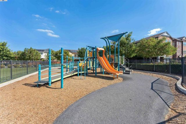 1360 Brookline Loop, Pleasanton, CA 94566