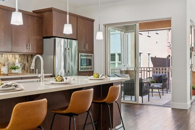 1360 Brookline Loop, Pleasanton, CA 94566