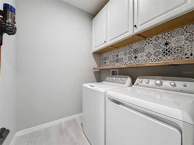 2697 HILLTOP ROAD, Clermont, FL 34711