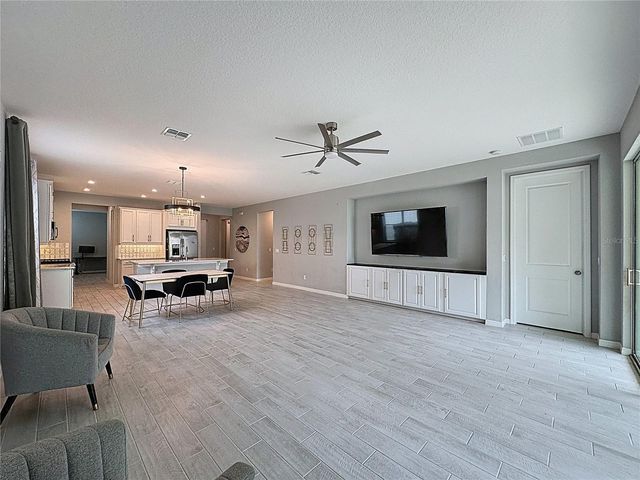 2697 HILLTOP ROAD, Clermont, FL 34711