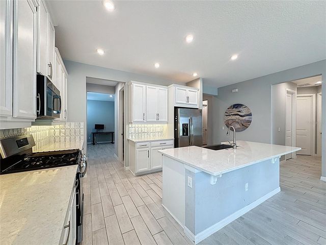 2697 HILLTOP ROAD, Clermont, FL 34711