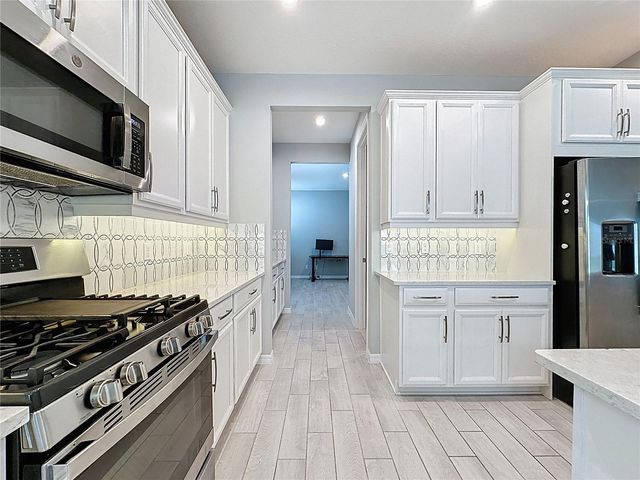 2697 HILLTOP ROAD, Clermont, FL 34711