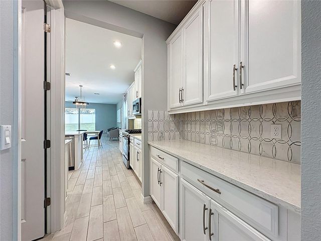 2697 HILLTOP ROAD, Clermont, FL 34711