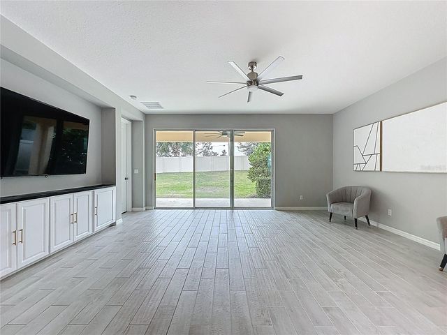 2697 HILLTOP ROAD, Clermont, FL 34711