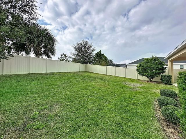 2697 HILLTOP ROAD, Clermont, FL 34711
