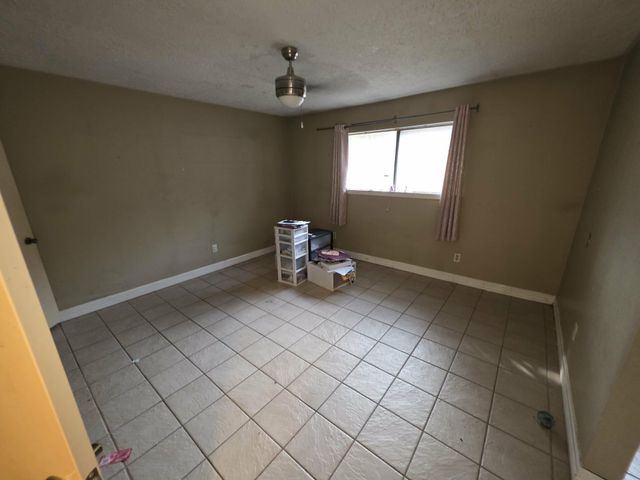 16210 Summer Dew Lane, Houston, TX 77095