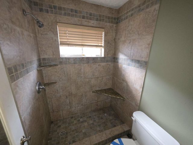 16210 Summer Dew Lane, Houston, TX 77095