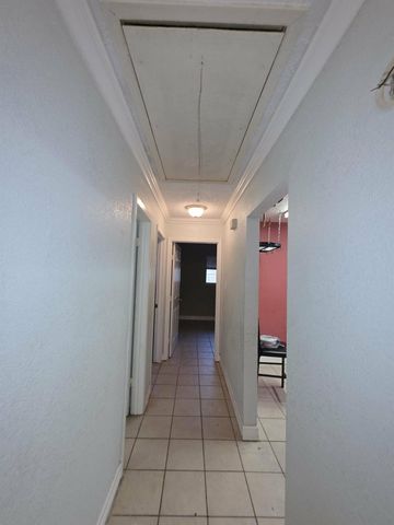 16210 Summer Dew Lane, Houston, TX 77095