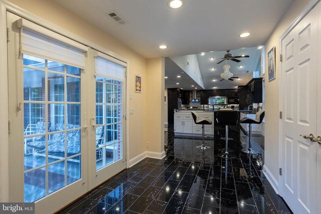 7908 IVY LN, Baltimore, MD 21208