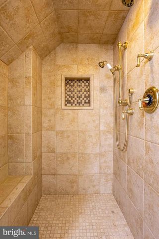 7908 IVY LN, Baltimore, MD 21208