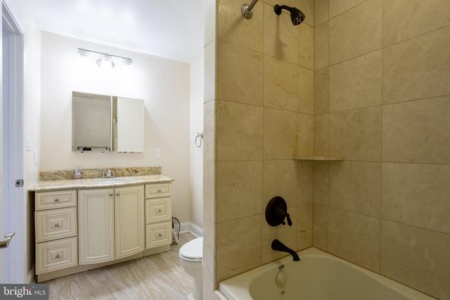 7908 IVY LN, Baltimore, MD 21208