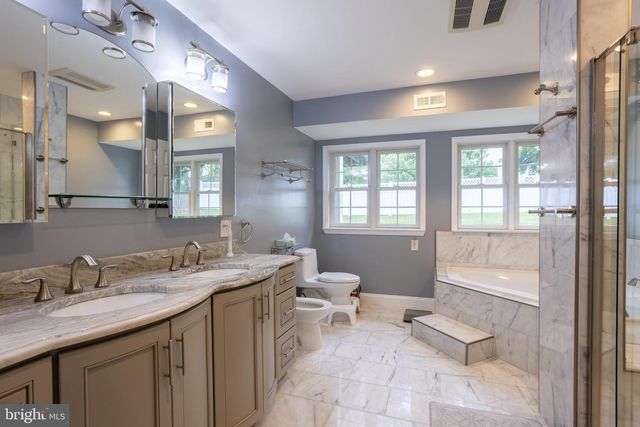 7908 IVY LN, Baltimore, MD 21208