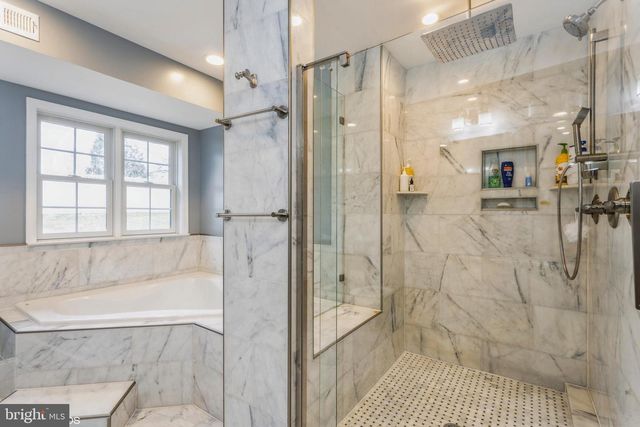 7908 IVY LN, Baltimore, MD 21208