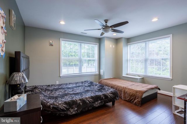 7908 IVY LN, Baltimore, MD 21208