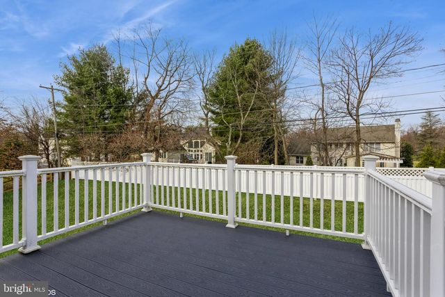 7908 IVY LN, Baltimore, MD 21208
