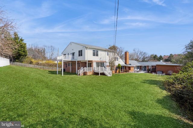 7908 IVY LN, Baltimore, MD 21208