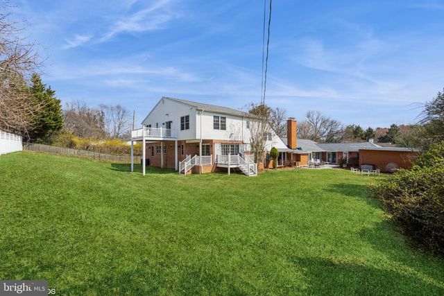 7908 IVY LN, Baltimore, MD 21208
